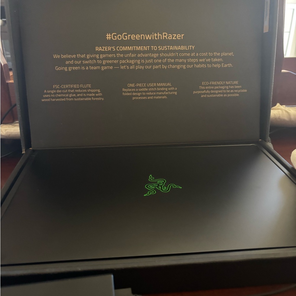 Razerblade 15 performance gaming laptop with razor mouse and keyboard
